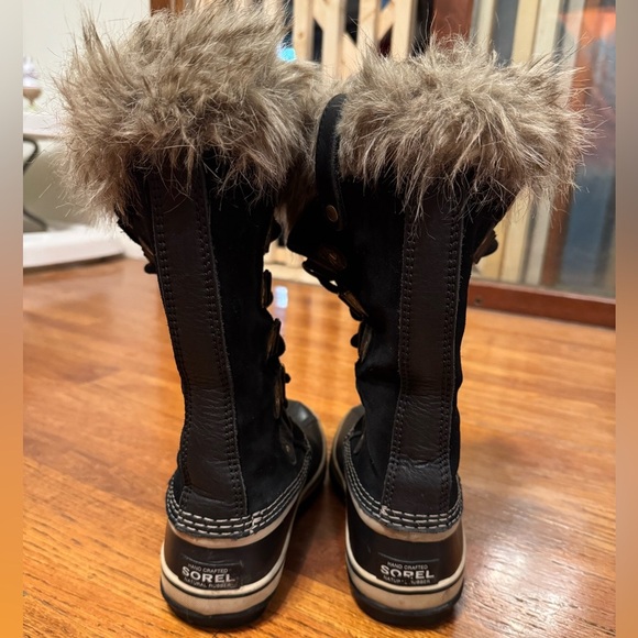 Sorel Joan of Arctic Faux Fur Waterproof Insulated Winter Boots size 6 - Picture 4 of 9